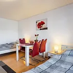 Szafranzimmervermietung Винненден
